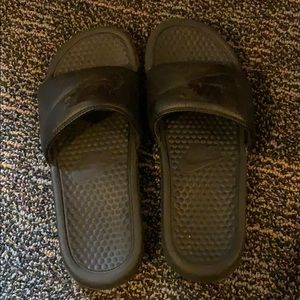 Nike slides